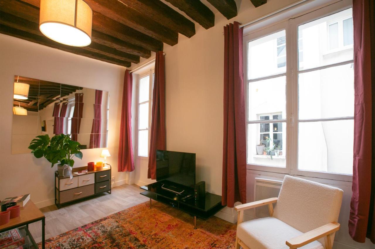 Authentic Apartment In Center Of Parisian Marais Exteriér fotografie